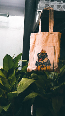 Royal Pug | AR Tote bag